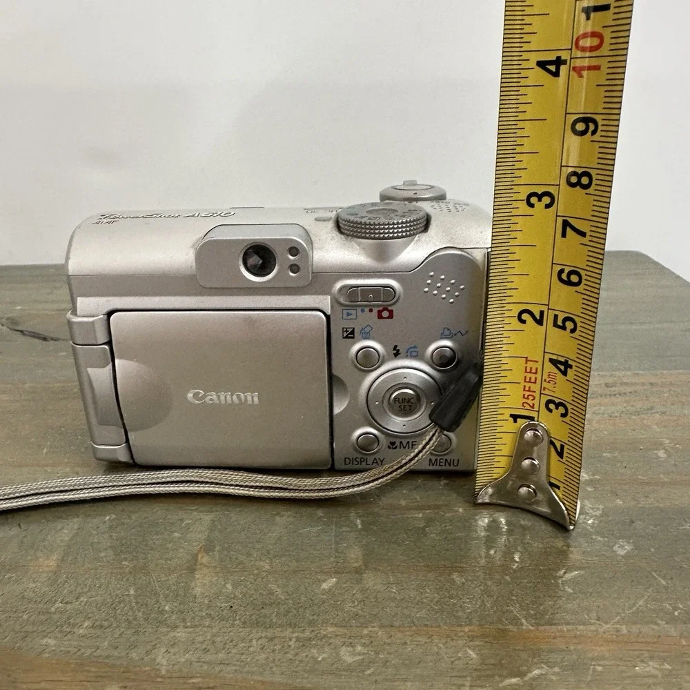 Canon PowerShot A610 Digital Camera Flip Screen 5.0MP Silver - Tested & Working!